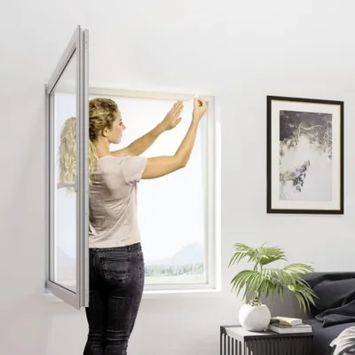 Produktbild von Primaster Fliegengitter 130 x 150 cm weiß kürzbar