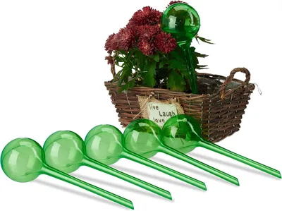 Obrázok produktu pre Zavlažovač na kvapky, sada 6 kusov, výška x priemer: 28 x 8 cm, guľôčky na zavlažovanie kvetov a rastlín, nádoba na vodu 250 ml, plast, zelená farba