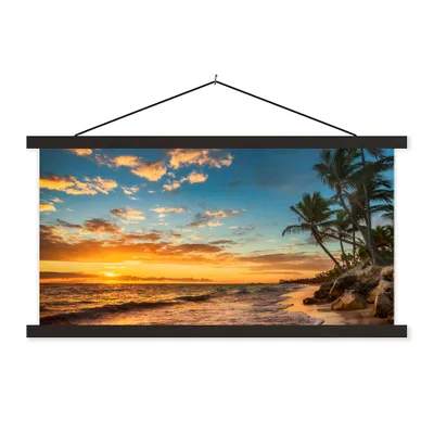 Produktbild von MuchoWow® Textilposter Strand - Sonnenuntergang - Meer - Palme 60x30 cm mit schwarzem Rahmen - Textilien