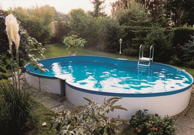 Produktbild von myPOOL Poolsets Premium Achtform mit Sandfilteranlage - weiß 5,25 x 3,20 x 1,50 m