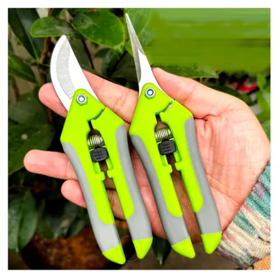 Produktbild von 2er-Set Gartenscheren aus Edelstahl für die Gartenarbeit
