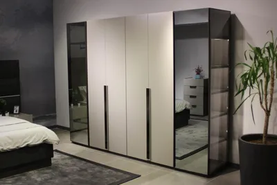 Immagine prodotto di Armadio Armadio di design con specchio Camera da letto Mobili Legno Nuovo