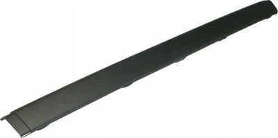 Produktbild von VOLVO V70 Frontstoßstange Mittelstreifen OE 9484223