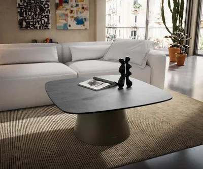 Produktbild von DELIFE Couchtisch Edge Boot 90x90 cm Keramik Beton Grau Borna Effektfinish Titan