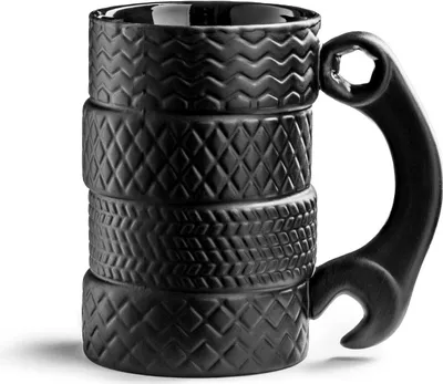 Produktbild von Reifenbecher mit Schraubenschlüssel, Geschenk zum Vatertag, Fahrer, Mechaniker, Ehemann, Papa