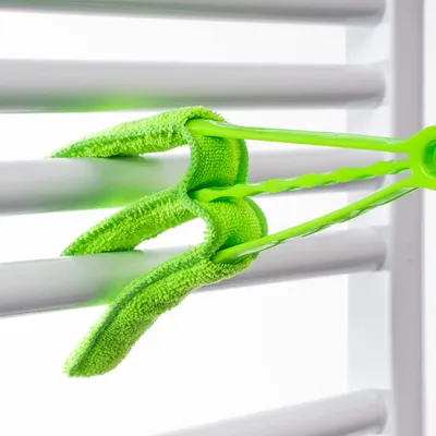Immagine prodotto di S'AFIELINA Tende a piuma, Spazzola per radiatori e tapparelle, Spazzola a piuma rimovibile con 1 panno di ricambio in microfibra Verde