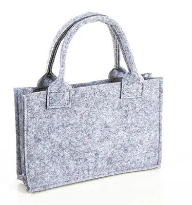 Produktbild von Geschenktasche aus Filz grau 21x14x6cm neutral rustikal