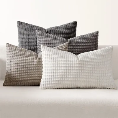 Produktbild von Omgoods – Set aus 4 dekorativen Kissenbezügen, 40x60 cm, in Grau