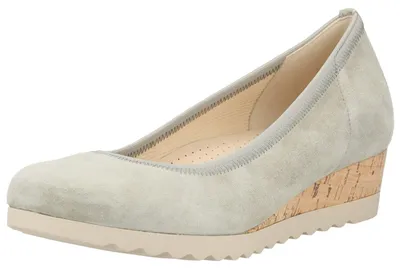 Produktbild von Gabor Pumps aus Leder mit weichem Obermaterial und flexibler Keilsohle