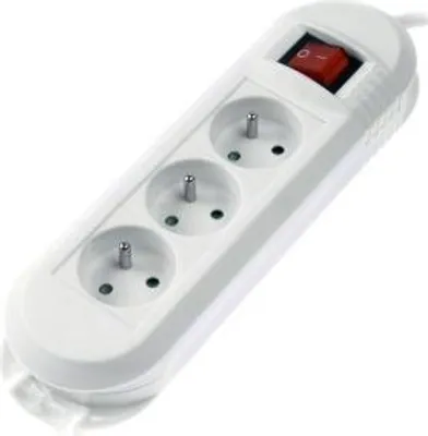 Immagine prodotto di Presa multipla, 3 prese, con interruttore, montaggio a parete, 3 m, bianca