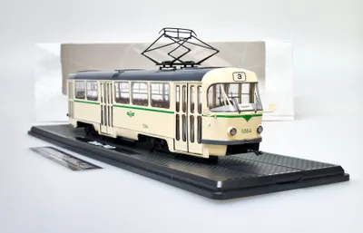 Zdjęcie produktu dla Tramwaj Tatra T4 Magdeburg - Premium ClassiXXs 1:43