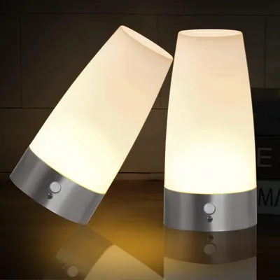 Immagine prodotto di Luce notturna - Sensore di movimento - Senza fili - Luce bianca calda - Set da 2