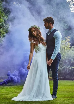 Immagine prodotto di Candle Flare Smoke Flare Green Smoke Wedding Session