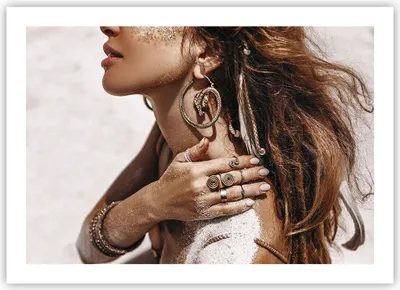 Produktbild von Poster - Poster ohne Rahmen - Sand Frau Schmuck - 70x50 cm - Wand Bild - Wanddeko - Wandbilder - Kunstposter - Wandposter - Bilder - Kunstdruck - Wanddekoration - Wandbild - P2XAA70x50-4802