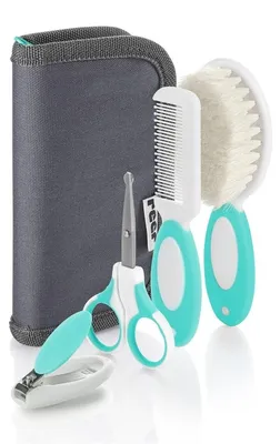 Immagine prodotto di reer BabyCare Pflegeset, 5-tlg., Nagelpflege, Nagelschere, Nagelknipser, Bürste, Kamm, 81021