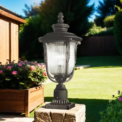 Produktbild von Rustikale Gartenlampe Stehend aus Metall Riffelglas opulent verziert Vintage Lampe Außenleuchte