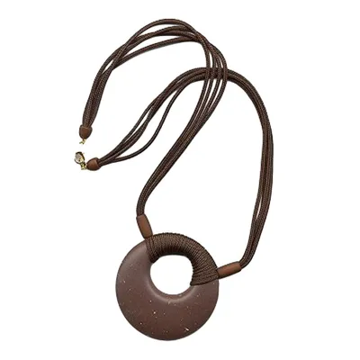 Produktbild von Kette Kunststoff Scheibe Amulett dunkelbraun matt 4x Kordel dunkelbraun 63cm braun 65mm