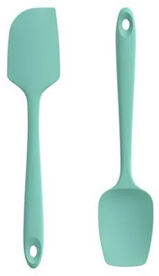 Image de Jeu de 2 spatules en silicone, couleur bleu ciel, résistantes à la chaleur jusqu'à 315°C, flexibles et antiadhésives