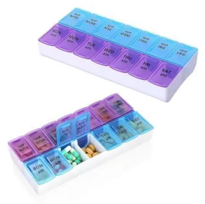 Image de 2 boîtes à pilules pour 7 jours, avec 2 compartiments. Boîte à médicaments pour 14 jours, avec compartiments pour le matin et le soir
