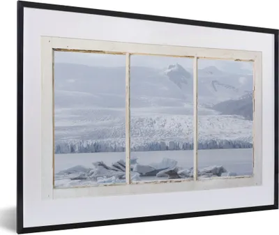 Produktbild von MuchoWow® MuchoWow® Gerahmtes Poster Durchschauen - Schnee - Eis 60x40 cm - Poster mit zchwarzem Bilderrahmen - Schlafzimmer - Plakat in Rahmen - Drucken