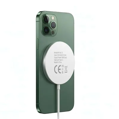 Produktbild von Mayaxess, Magnetisches 15W MagSafe Ladegerät für iPhone 13 Pro, Weiß