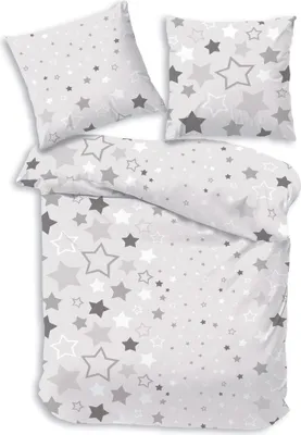 A set of bedding with a star pattern.
