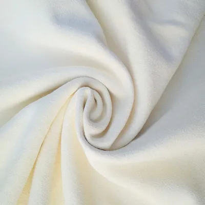 Image de Lingette nettoyante pour vitres en cuir véritable, 60x40 cm
