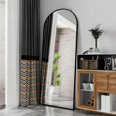 Productafbeelding van Spiegel, 180 x 80 cm, kan aan de muur of op een voet geplaatst worden. Grote spiegel voor op de muur, in volle lengte, met een minimalistische zwarte frame. Geschikt voor badkamer, slaapkamer, entree en hal