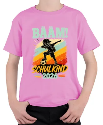 Produktbild von Bääm Schulkind 2026 Einschulung Junge Fußball Dabbing Schulanfang Kinder T-Shirt, Pink, 128