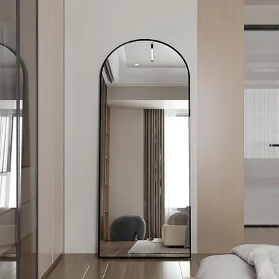 Image de Miroir mural corporel, 180 x 80 cm. Grand miroir sur pied, forme incurvée, miroir de pleine longueur, idéal pour le salon, la chambre à coucher et le couloir, couleur noire