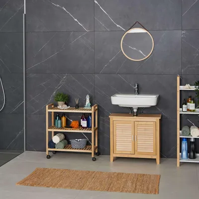 Image de Étagère de salle de bain en bois avec roulettes