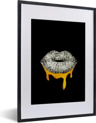 Produktbild von MuchoWow® MuchoWow® Gerahmtes Poster Lippen - Geld - Schwarz und Weiß 30x40 cm - Poster mit zchwarzem Bilderrahmen - Wandposter Schlafzimmer