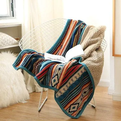 Produktbild von Famanu Fleece-Decke Wendbar mit Bohemian-Muster - 127 x 152 cm