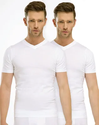 Produktbild von Toker Collection® T-Shirt Herren T-Shirt Basic V- Ausschnitt 2er Pack aus Baumwolle Gr. S Weiß