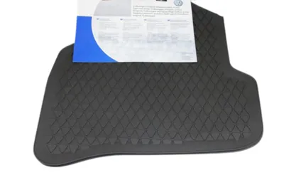 Produktbild von Original VW Golf 2013-2021 Allwettermatten Gummimatten Gummifußmatten hinten