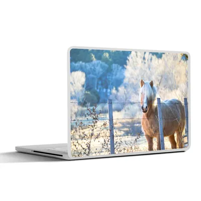 Produktbild von MuchoWow® Laptop Aufkleber Sticker Cover Pferd - Winter - Schnee 32.5x23.5 cm - Sticker für Laptop - Selbstklebend