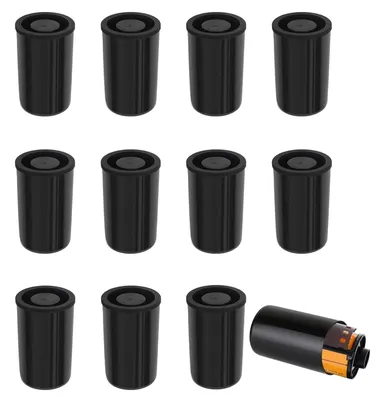 12 Kunststoff-Filmbüchsen 33 mm mit Deckeln, schwarz