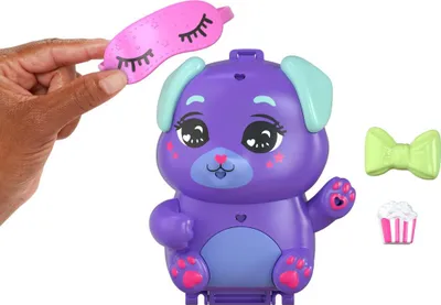 Produktbild von Polly Pocket Übernachtungsparty-Welpen-Spielset mit 1 kleinen Puppe und zwei Hündchen, Spielzeug für unterwegs mit Zubehör für Mode und Essen, Tier, 4 Jahr(e), Mehrfarbig, Kunststoff