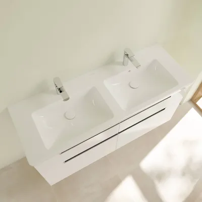Produktbild von Villeroy & Boch Doppelwaschbecken Subway 7175D0R1, 130x47cm mittlere Hahnloch durchgest mit Überlauf