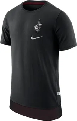 Produktbild von Tshirts Nike Nba Cleveland Cavaliers 874054010
