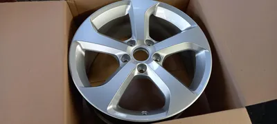 Produktbild von Original VW Golf 7 Sportsvan Alufelge 7.5Jx17 ET49 5G0601025BG8Z8