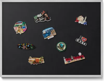 Produktbild von Magnetboard 80x60 cm – Silberner Rahmen – Farbe Schwarz – Weißwandtafel, Magnetische Tafel – Büro, Magnetpinnwand