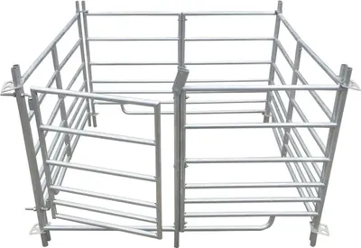 Obrázok produktu pre vidaXL 4-stranná ohrada pre ovce Pozinkovaná oceľ 137 x 137 x 92 cm