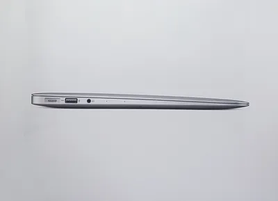 Obrázok produktu pre Apple MacBook Air , Intel® Core™ i5, 1,8 GHz, 33,8 cm (13.3"), 1440 x 900 px, 8 GB, 128 GB