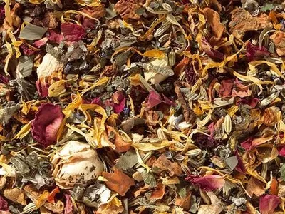 Produktbild von 1 kg  Kräuterteemischung Chakrentee ohne Zusatz von Aroma