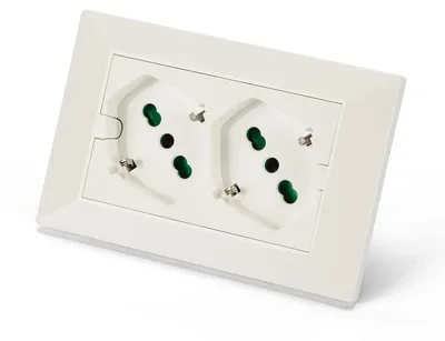 Obrázok produktu pre FANTON 42100, 2 x Type F + Type L, 3 modul/moduly, 2P+E, Biela, Plast, IP20