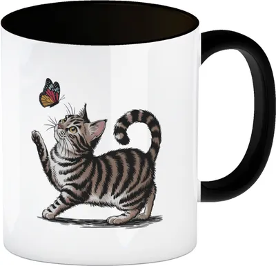 Produktbild von Katze mit Schmetterling Kaffeebecher in schwarz für Tierliebhaber