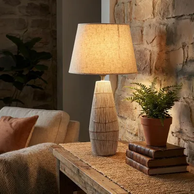 Obrázek produktu pro Stolní lampa z béžové pryskyřice s látkovým stínidlem ø 35×69,5 cm