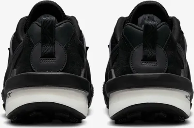 Obrázok produktu pre Nike x sacai Zegamadome "Black Dark Smoke Grey" Sneaker, HQ8618-001, Größe: 37,5