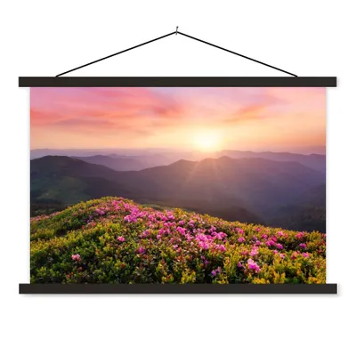 Produktbild von MuchoWow® Textilposter Blumen - Berg - Sonnenuntergang - Landschaft 150x100 cm mit schwarzem Rahmen - Schlafzimmer